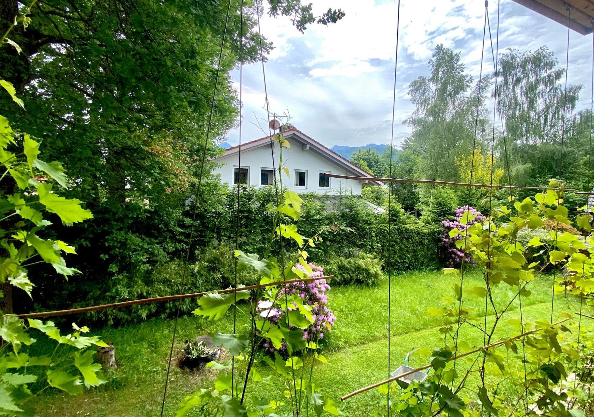 Loft Mit Dachterrasse Apartment Бернау ам Кимзе Екстериор снимка